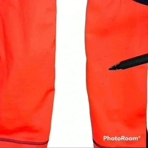 Lululemon Athletica Cropped Leggings, Orange and Navy Blue - Picture 3 of 10